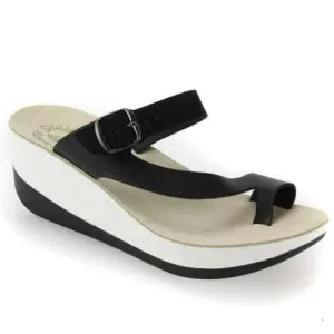 Fantasy Sandals Women's Felisa Wedges- Black