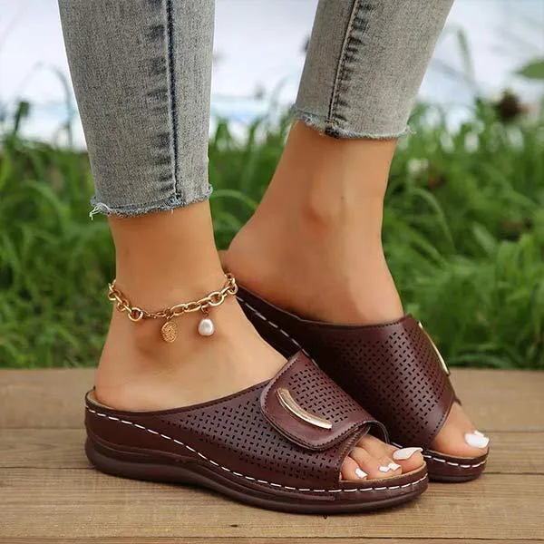 Women's Thick Sole Hollow-Out Slide Sandals 34455536C